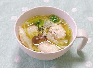 【汁物】キャベツと鶏だんごのスープ-レシピのメイン写真