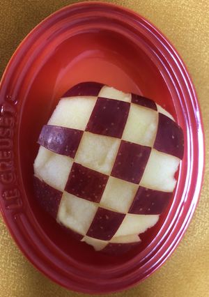 簡単な飾り切り…市松模様(りんご)-レシピのメイン写真