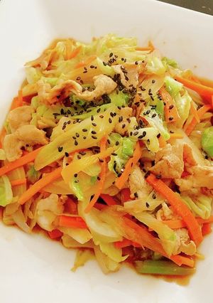 キャベツ、ネギ、豚のオイスターソース炒め-レシピのメイン写真