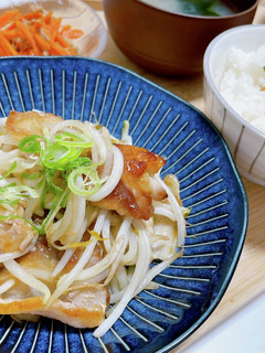 豚バラともやしの鶏ガラ塩炒め-レシピのメイン写真