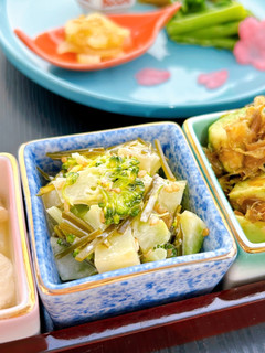 だしがら活用♪昆布とブロッコリーのサラダ-レシピのメイン写真