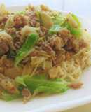 豚肉と新玉ねぎの塩麹そうめんチャンプルー