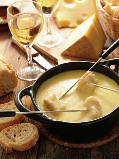 チーズフォンデュ-レシピのメイン写真