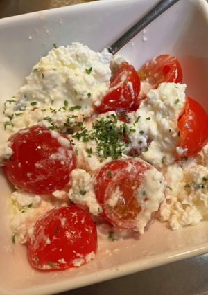 トマトとカッテージチーズのおつまみ-レシピのメイン写真