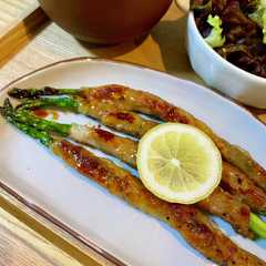 รูปของ 絶品！アスパラの肉巻き