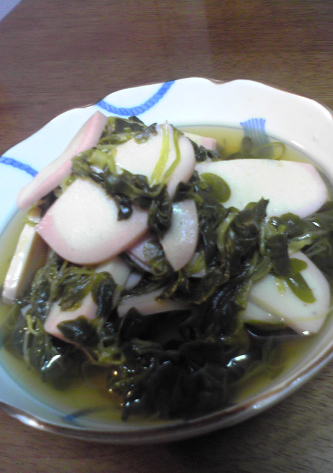 つまみ菜とかまぼこのさっと煮-レシピのメイン写真