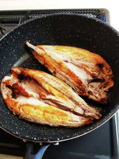 ホッケをフライパンで焼く方法!-レシピのメイン写真
