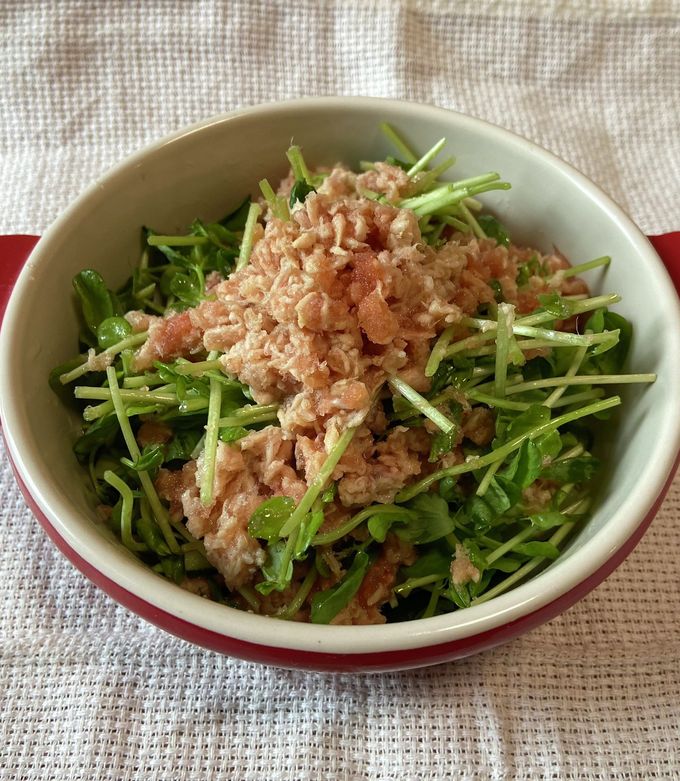豆苗明太ツナの超簡単つまみ(身内専用)-レシピのメイン写真