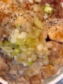 ねぎ塩豚丼-レシピのメイン写真