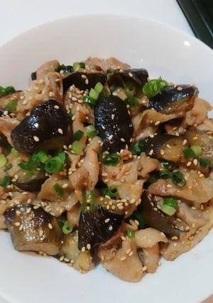 簡単！美味♪豚バラとなすのごまマヨぽん♪-レシピのメイン写真