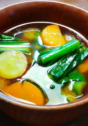 野菜と発芽玄米酒粕入りのお味噌汁-レシピのメイン写真