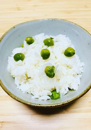 春の味覚♪グリーピースの炊き込みご飯-レシピのメイン写真