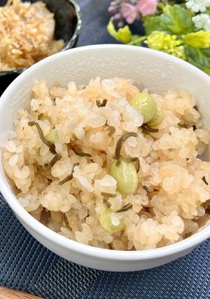 低タンパク/枝豆×塩昆布で炊き込みご飯-レシピのメイン写真