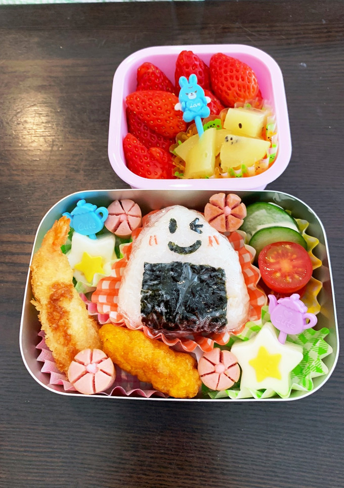 ウィンクおにぎり☆幼稚園用☆年少3歳-レシピのメイン写真