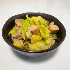 รูปของ キャベツと鶏肉の簡単煮◎