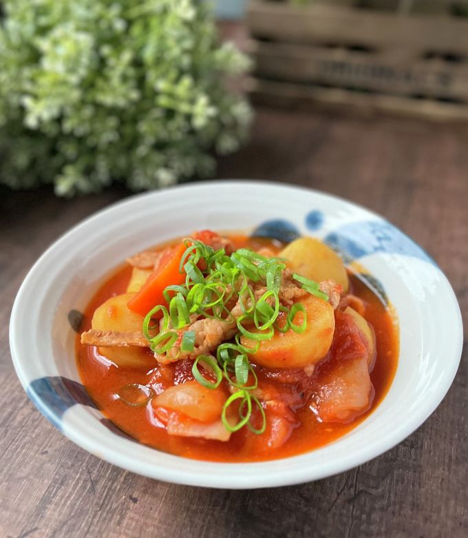 トマト缶で作る肉じゃが-レシピのメイン写真