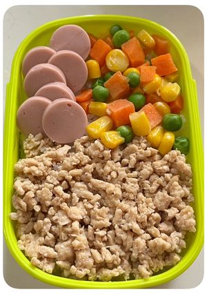 鶏そぼろ〜4色お弁当〜1歳5ヶ月-レシピのメイン写真