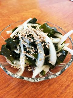 新玉ねぎとわかめのサラダ-レシピのメイン写真