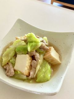 春キャベツと豚肉と厚揚げの炒め煮-レシピのメイン写真