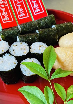 都こんぶで・細巻きといなり寿司-レシピのメイン写真