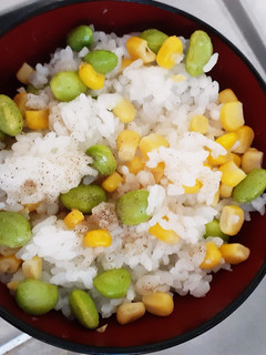 とっても簡単★枝豆とコーンの混ぜご飯-レシピのメイン写真
