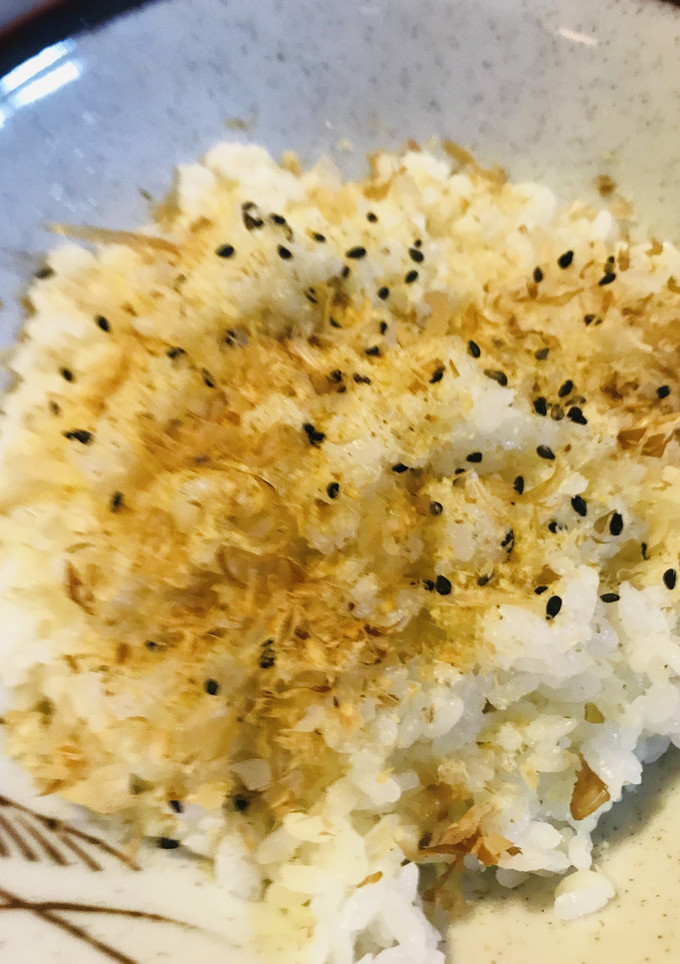 毎日の白ごはん●おかか＆白黒胡麻-レシピのメイン写真