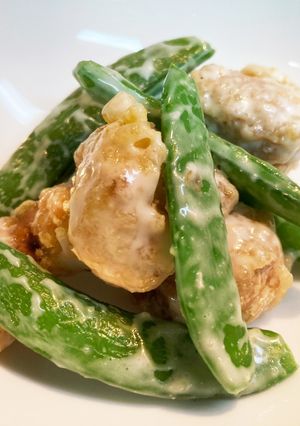 スナップエンドウとチキンのシーザーサラダ-レシピのメイン写真