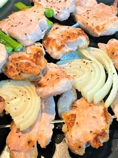 簡単♪豚ブロックと夏野菜で手作り串焼き-レシピのメイン写真
