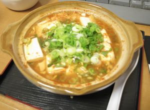 【一人鍋】簡単手抜きピリ辛豆腐鍋-レシピのメイン写真