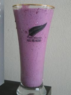 簡単 ブルーベリーのラッシー-レシピのメイン写真