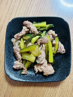 豚こまときゅうりの炒め物(焼肉のタレ)-レシピのメイン写真