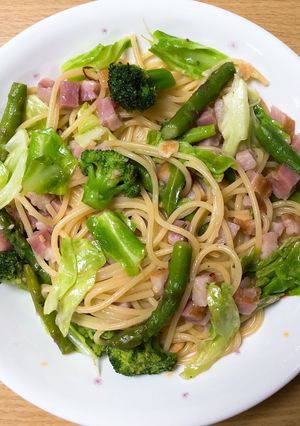 春キャベツと冷凍野菜のペペロンチーノ-レシピのメイン写真