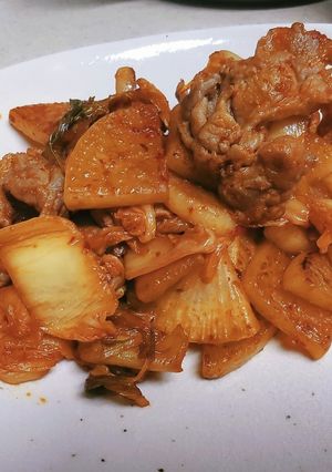 ご飯がすすむ味★豚肉と大根のキムチ炒め-レシピのメイン写真
