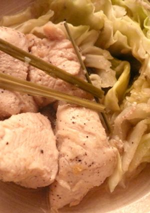 鶏と春キャベツのエスニック蒸し煮-レシピのメイン写真
