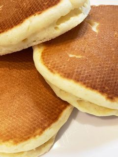 型不要!ふわふわ厚焼きホットケーキ-レシピのメイン写真