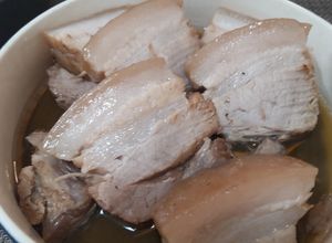 簡単中華・豚皮でむっちりしたトンポーロウ-レシピのメイン写真