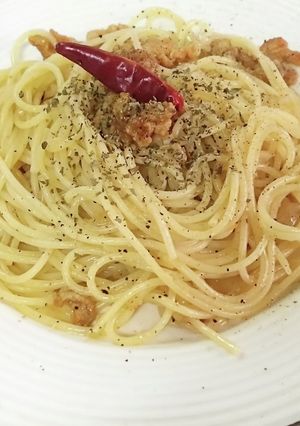鶏皮ペペロンチーノ-レシピのメイン写真