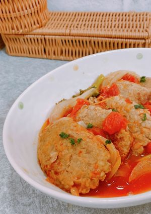 ひとつの鍋で♪煮込みハンバーグとチキン-レシピのメイン写真
