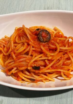 ツナが隠し味！トマトソースのパスタ-レシピのメイン写真