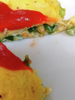 玉ねぎ葉っぱオムレツ-レシピのメイン写真