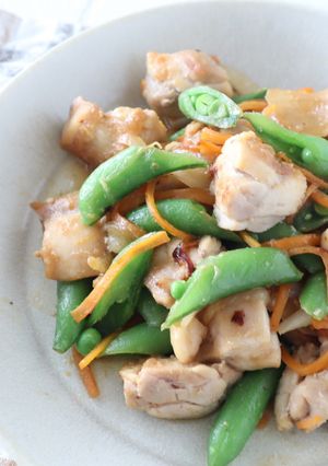 鶏とスナップエンドウのにんにく味噌炒め-レシピのメイン写真