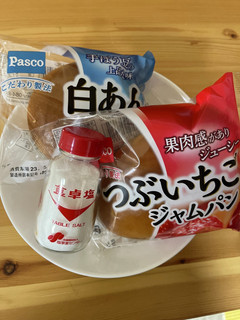 ジャムパン菓子パンに塩-レシピのメイン写真