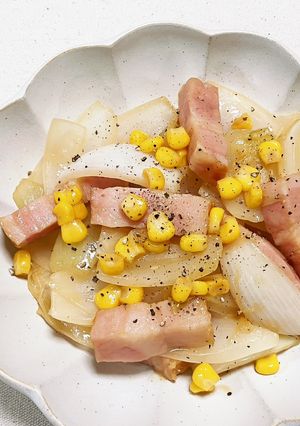 新玉ねぎとベーコンのバター醤油炒め-レシピのメイン写真