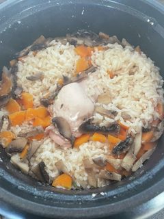 炊飯器で炊き込みご飯-レシピのメイン写真