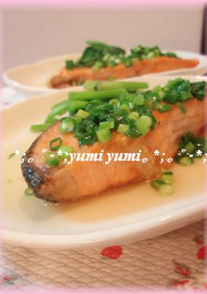 お魚は美味しい☆鮭のソテーをねぎソースで-レシピのメイン写真