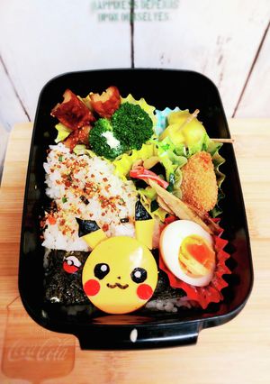 簡単★ピカチュウ中学弁当の日のキャラ弁★-レシピのメイン写真