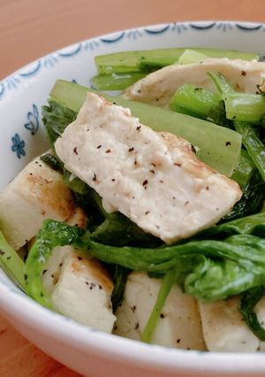 腸活♡小松菜と木綿豆腐の炒め物-レシピのメイン写真