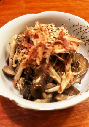 きのこのカリカリ梅和え-レシピのメイン写真