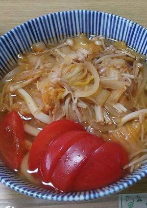 キムチトマトうどん-レシピのメイン写真