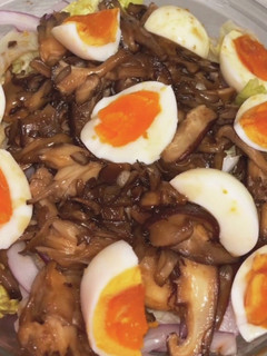 レタスと舞茸サラダ✨ダイエット中に✨-レシピのメイン写真